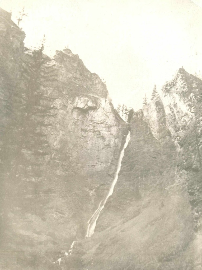 Алтай. Водопад s
