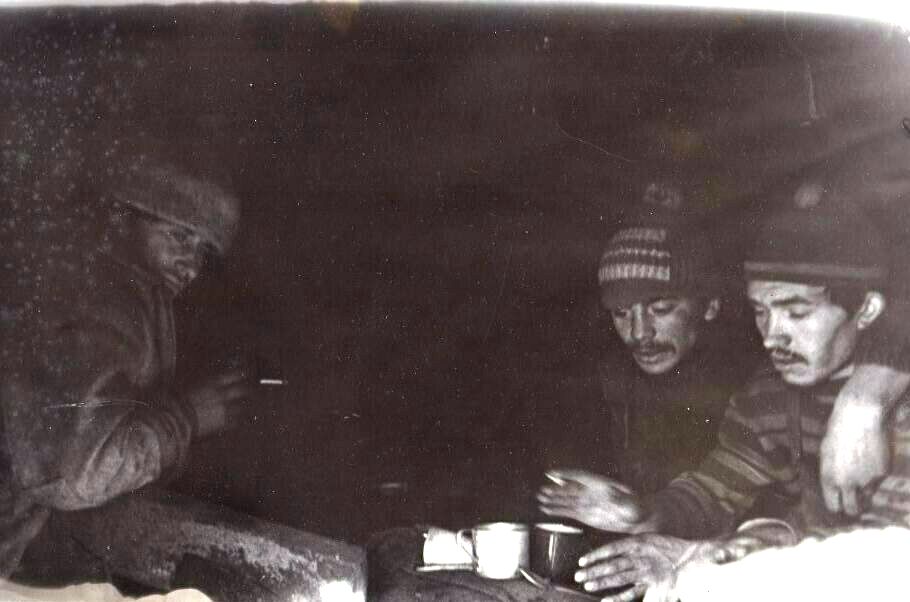 В избе у п. Джебская 1977 г.1