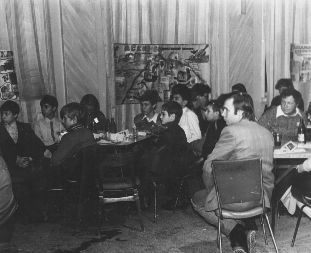 1986 г. 15-летие клуба.