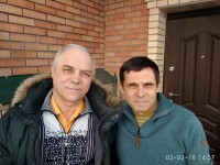 Красавцы.
